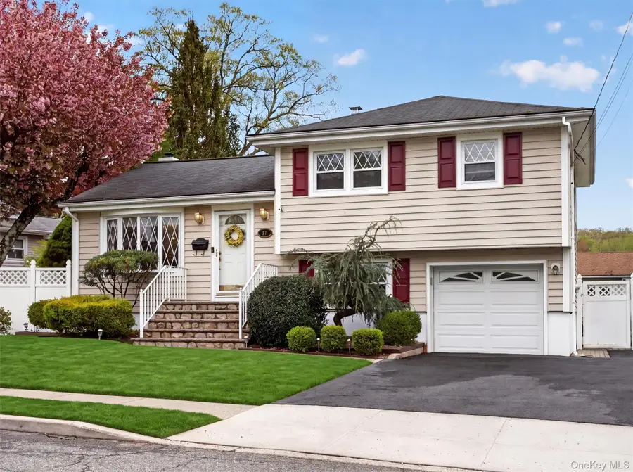 37 Maplewood Boulevard, Suffern, NY 10901 - #3