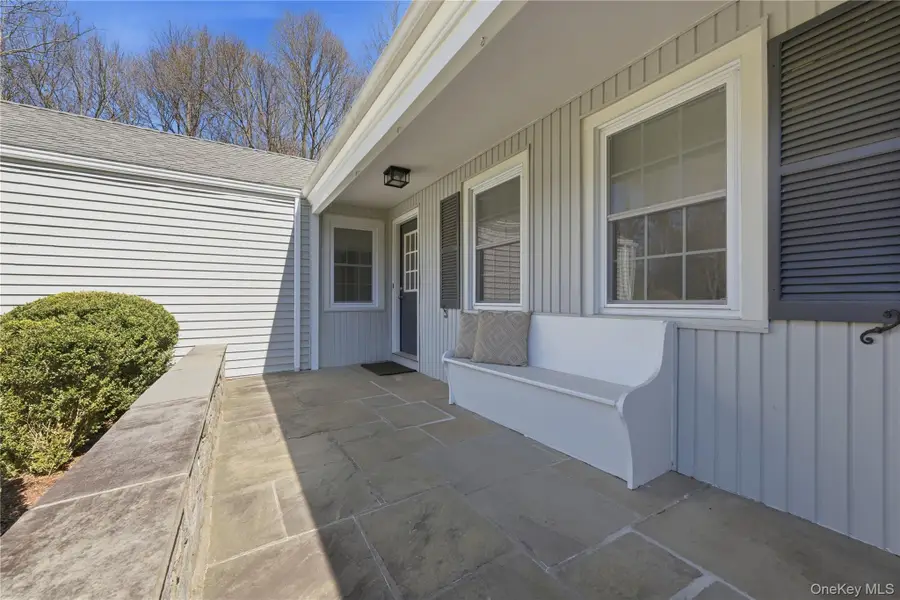 6 Spruce Hollow, Armonk, NY 10504 - #3