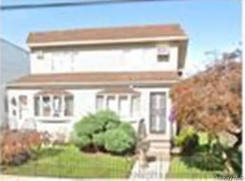 19945 34th Avenue, Flushing, NY 11358