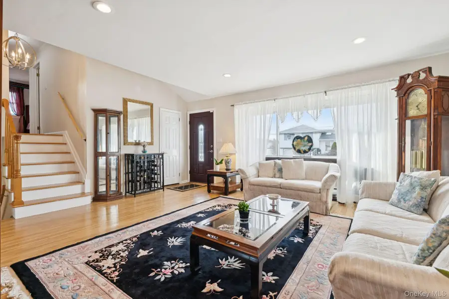 2487 Abbey Lane, Seaford, NY 11783 - #3