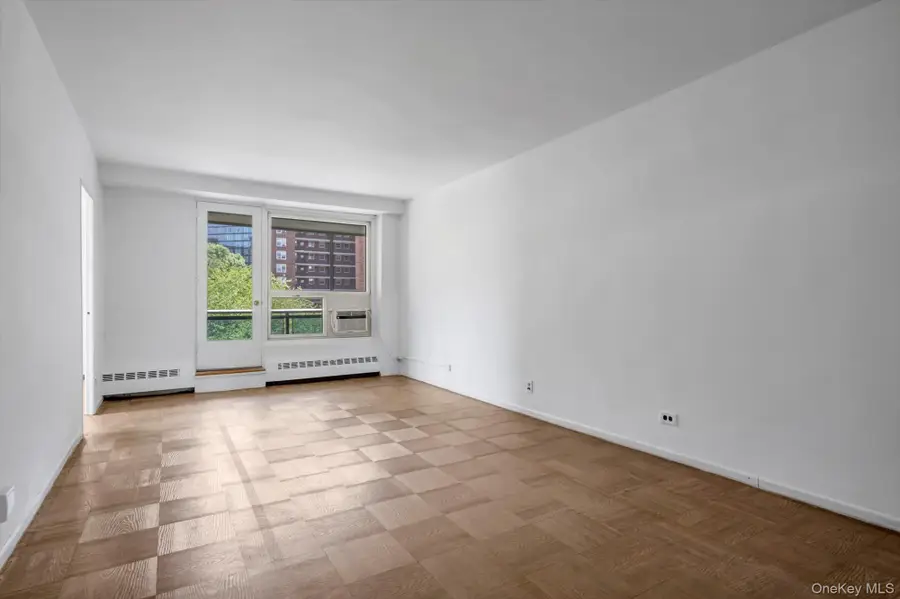 97-10 62 Drive #3H, Rego Park, NY 11374 - #2