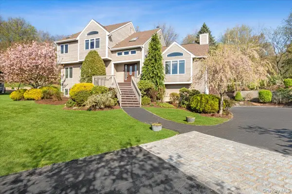 3060 Dahlia Court, Yorktown Heights, NY 10598