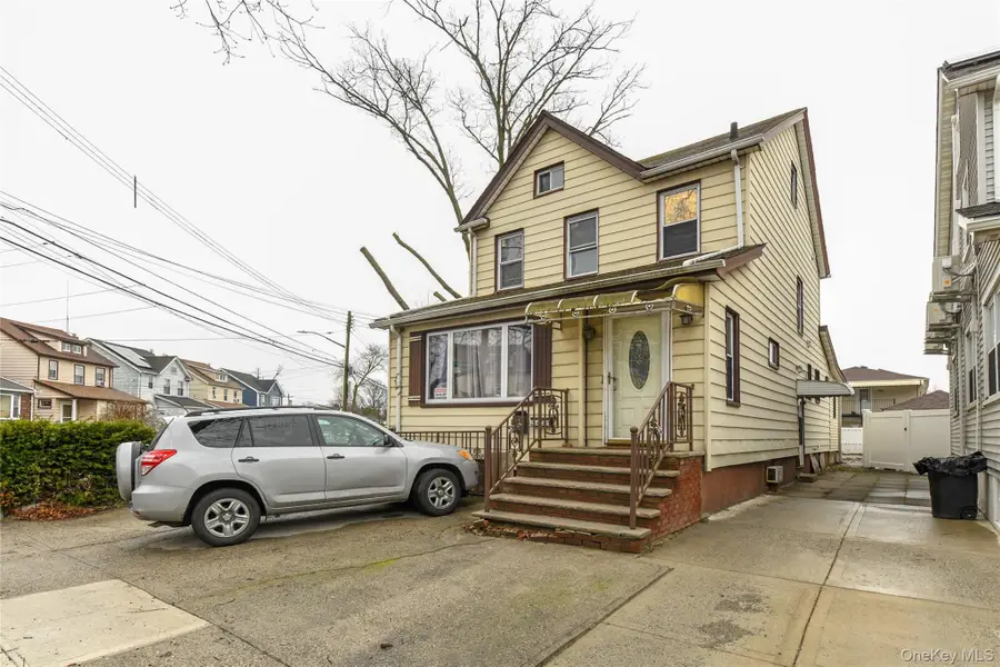 24032 146th Avenue, Rosedale, NY 11422 - #3