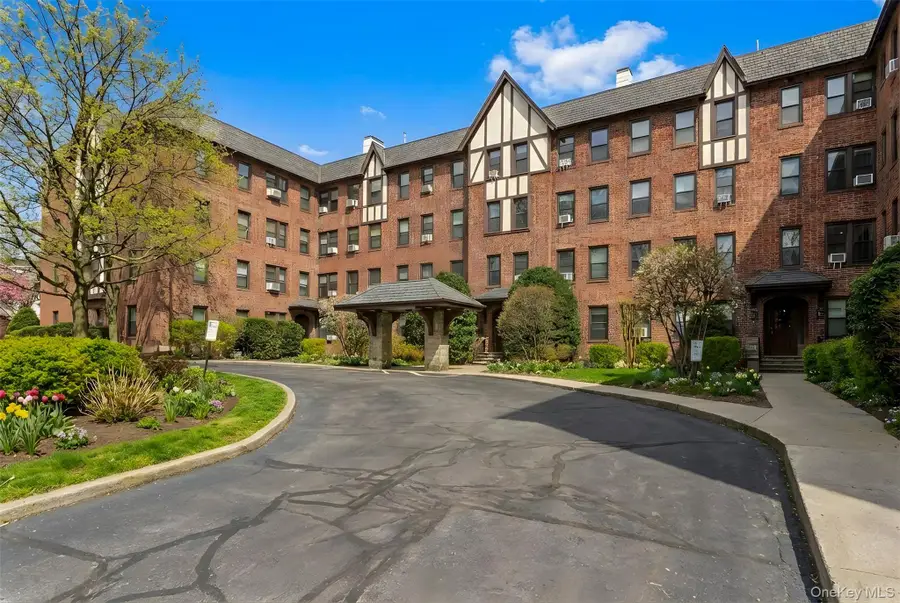 242 Bronxville Road #E2, Bronxville, NY 10708 - #2