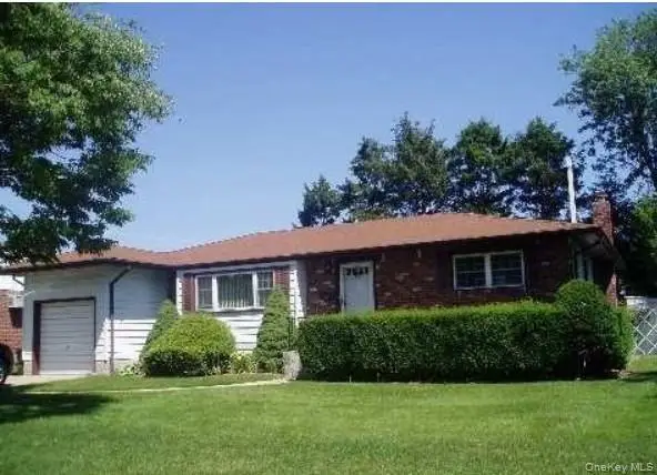 406 Plainview Road, Hicksville, NY 11801