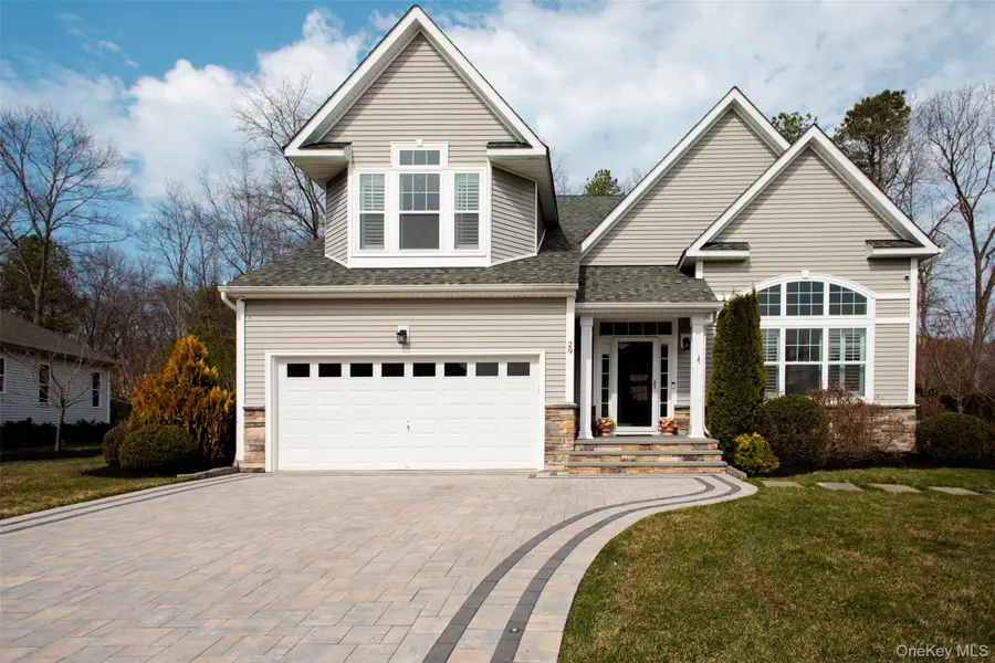 29 Wildflower Drive, Ridge, NY 11961 - #2