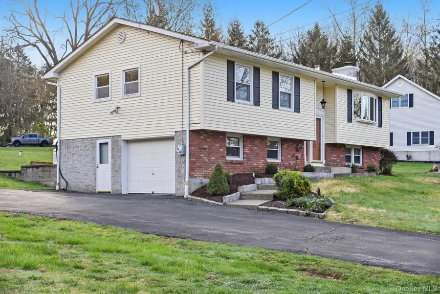 140 Chestnut Ridge Road, Mahopac, NY 10541 - #2