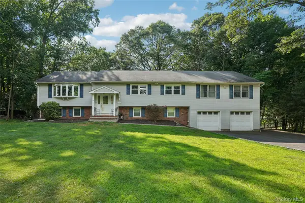 27A Claremont Lane, Suffern, NY 10901