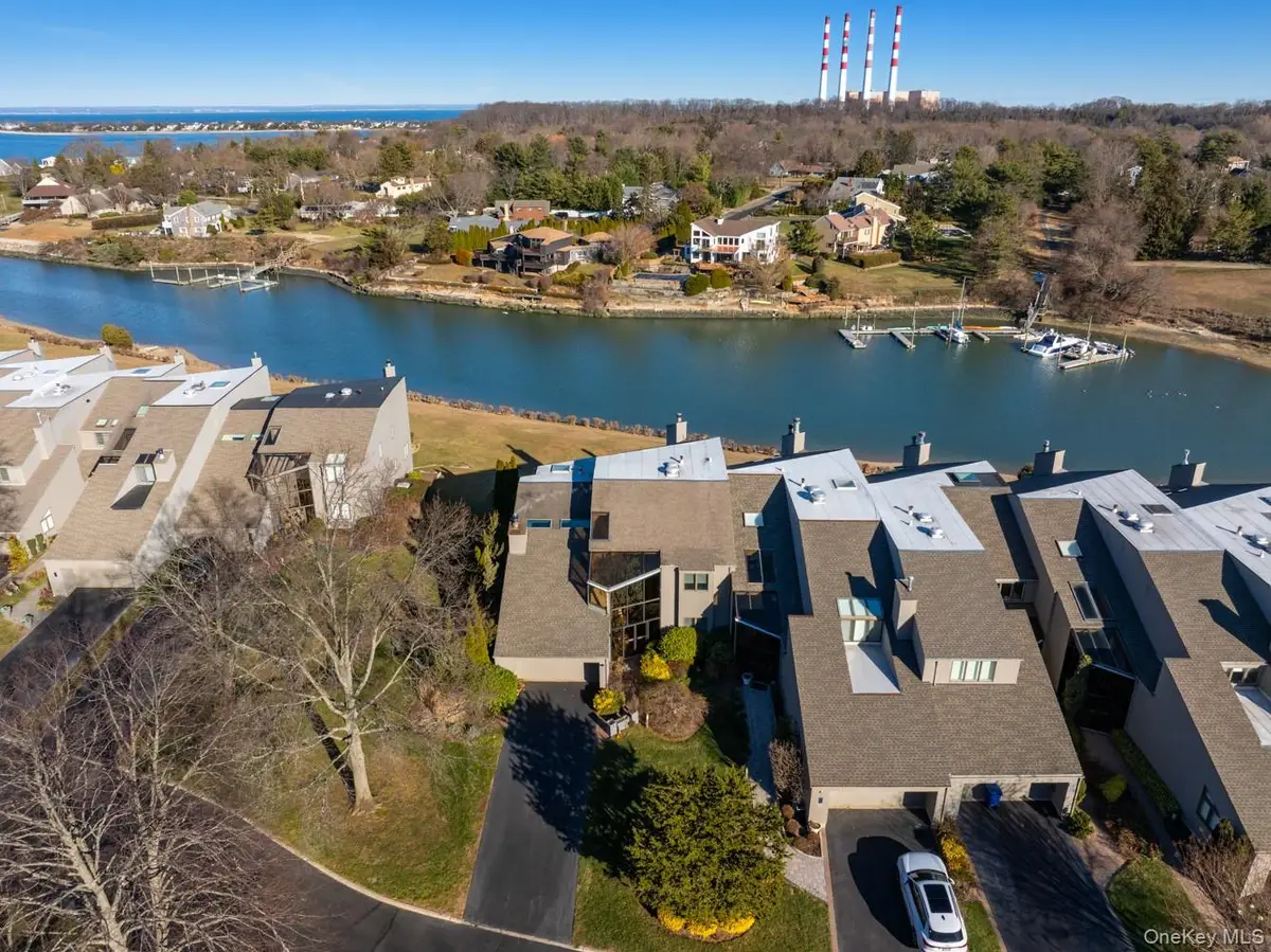 6 Lady Janes Way, Northport, NY 11768 - #1