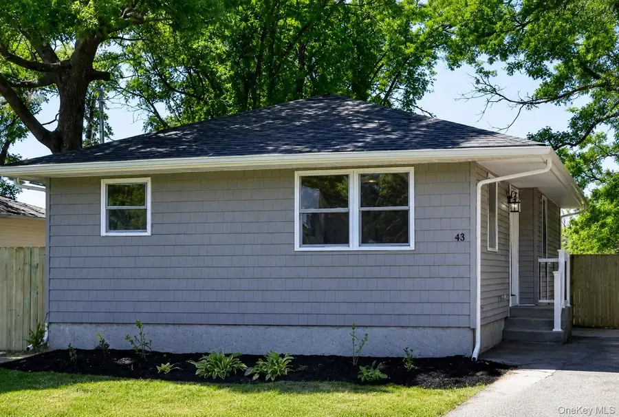 43 Grand Avenue, Shirley, NY 11967 - #2