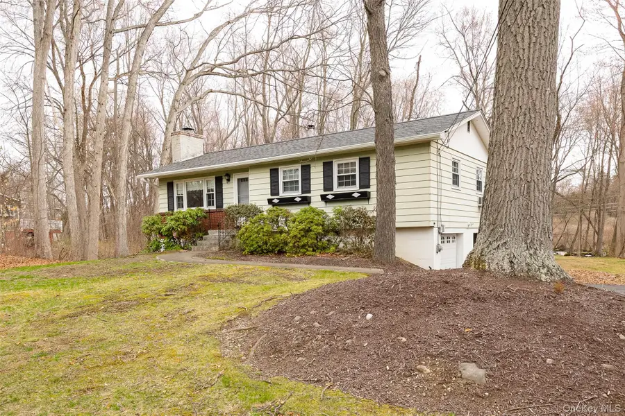 12 Julie Drive, East Fishkill, NY 12533 - #2