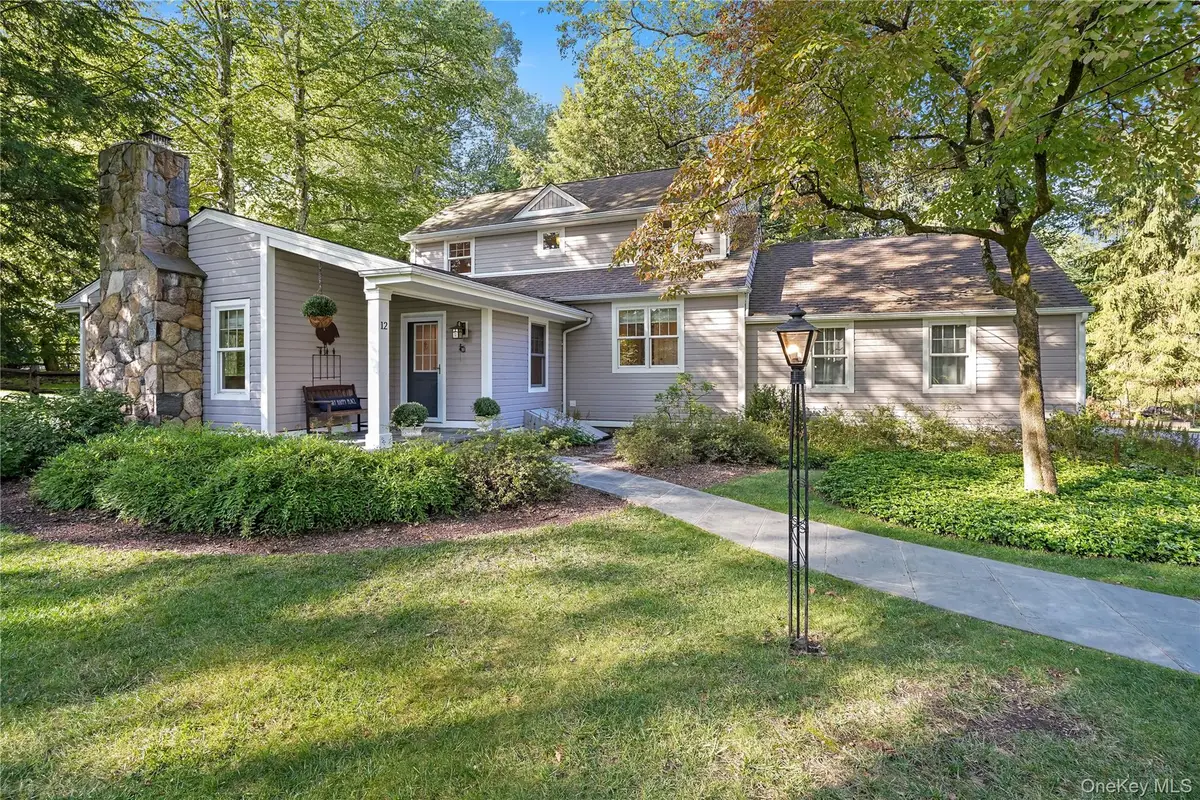 12 N Lake Circle, South Salem, NY 10590 - #1