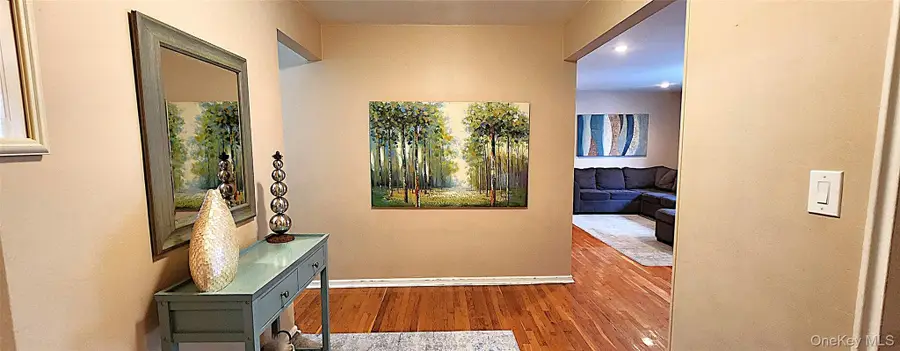 54 Lawrence Drive #D, White Plains, NY 10603 - #2