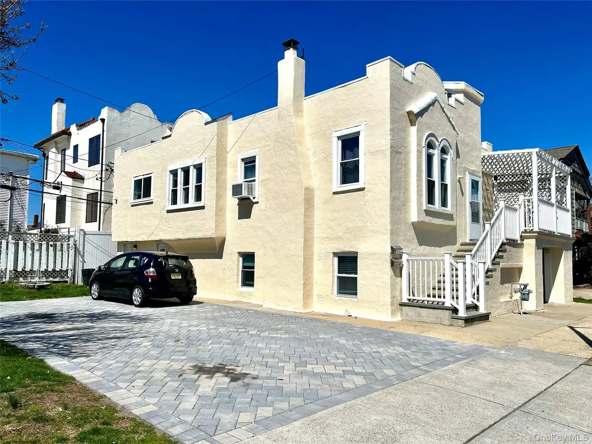105 Mitchell Ave, Long Beach, NY 11561 - #1