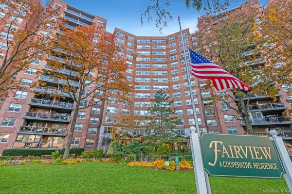 61-20 Grand Central Parkway #A501, Forest Hills, NY 11375