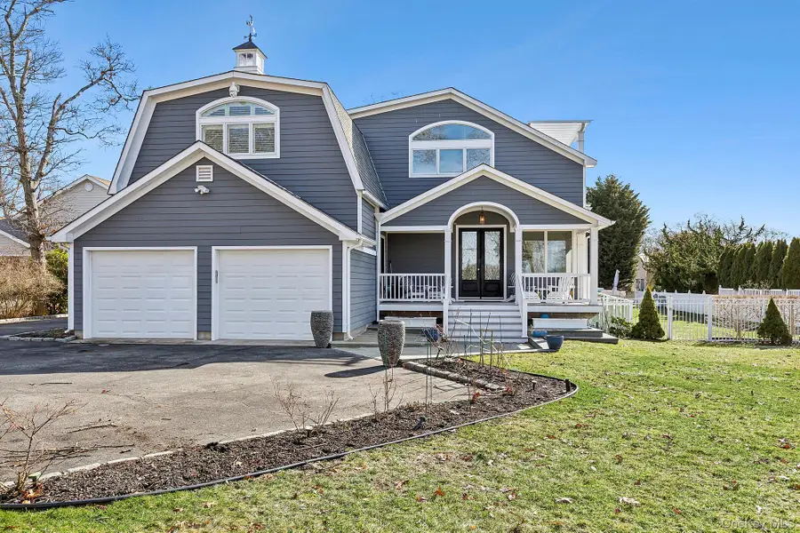 8 Canal Way, Hampton Bays, NY 11946 - #3