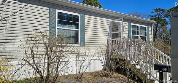 525-B26 Riverleigh Avenue #B26, Riverhead, NY 11901