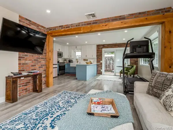 8 Townsend Street, Beacon, NY 12508