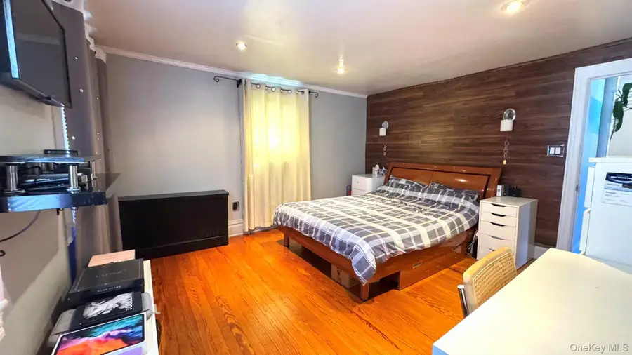 46-30 161st Street, Flushing, NY 11358 - #3