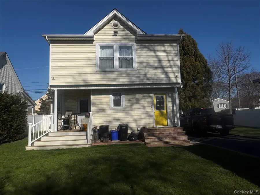 25 Rutland Road, Freeport, NY 11520 - #3