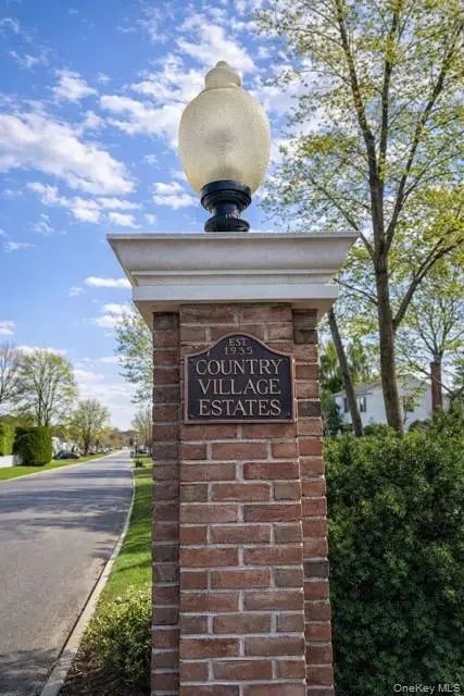 20 Marilynn Street, East Islip, NY 11730 - #2