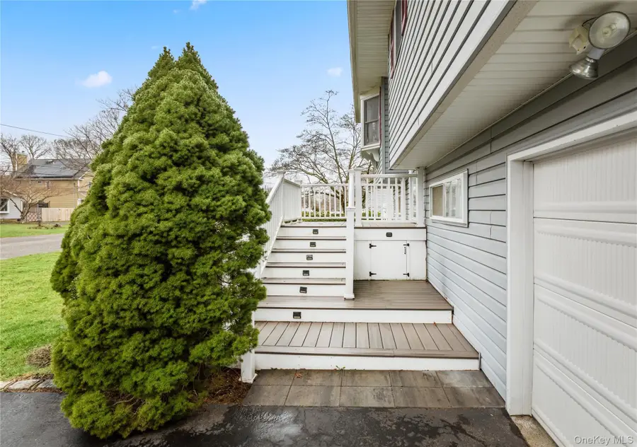 18 Brandywine Drive, Mastic, NY 11950 - #3