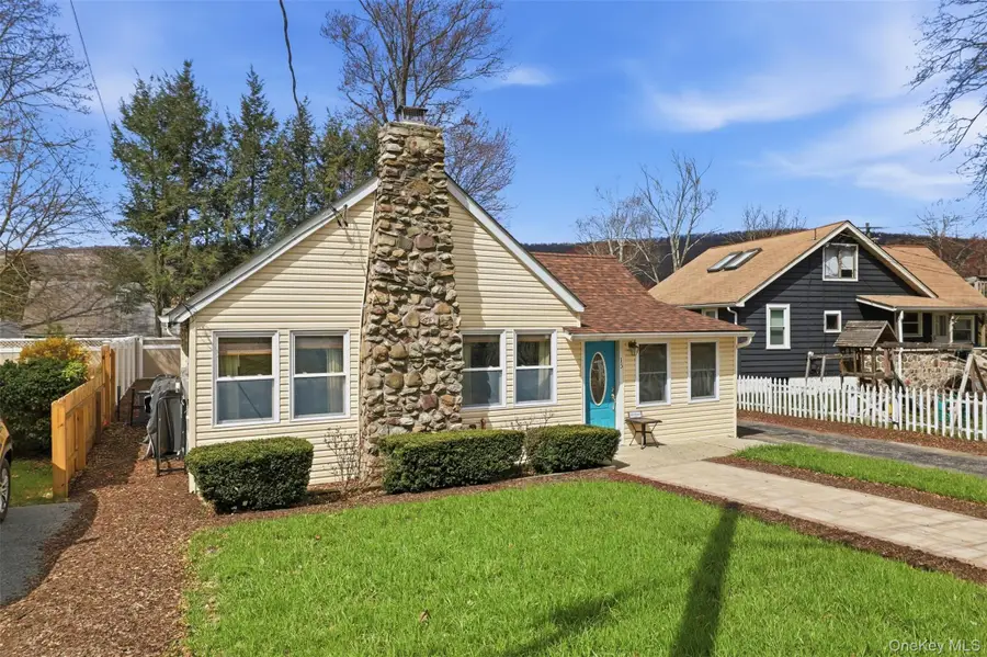 15 Crystal Court, Greenwood Lake, NY 10925 - #3