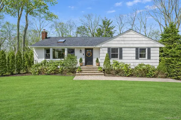 39 Hennessey Drive, Huntington, NY 11743