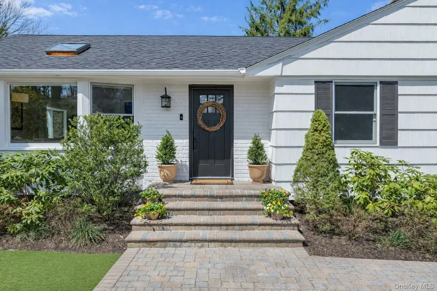 39 Hennessey Drive, Huntington, NY 11743 - #3