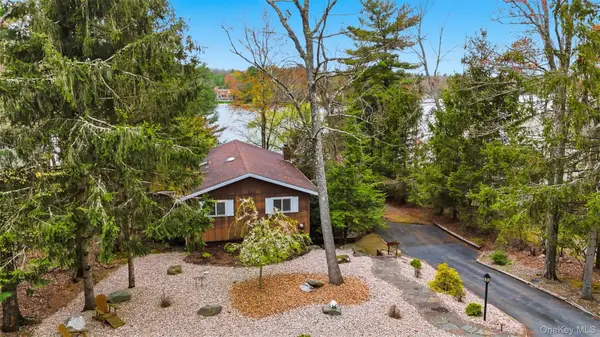 61 Lake Shore Drive E, Rock Hill, NY 12775