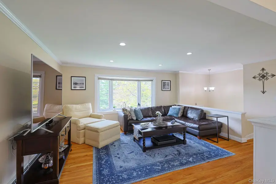 36 Parkway Drive, Yorktown Heights, NY 10598 - #2