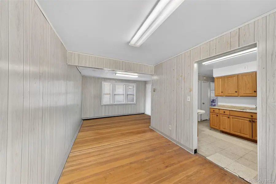 188 Amherst Street, Hempstead, NY 11550 - #3