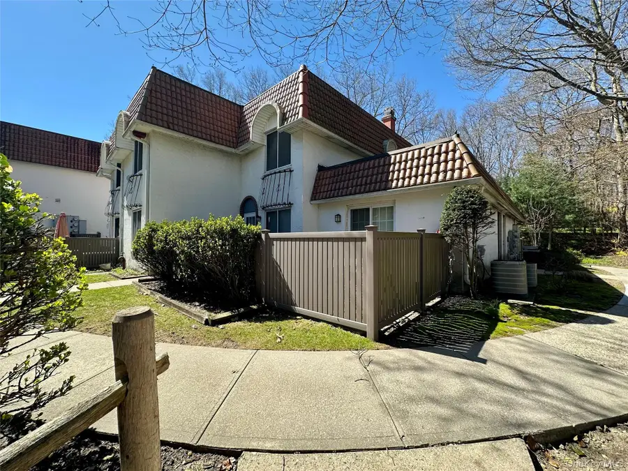 280 Brettonwoods Drive, Coram, NY 11727 - #2