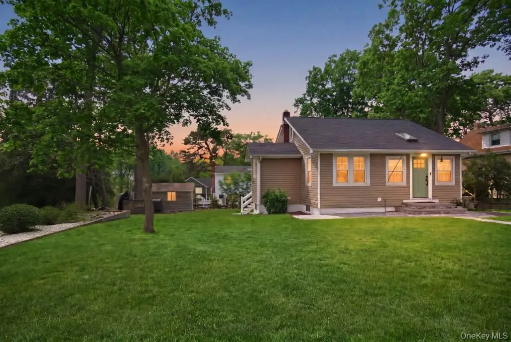 14 Sunburst Drive, Rocky Point, NY 11778 - #1