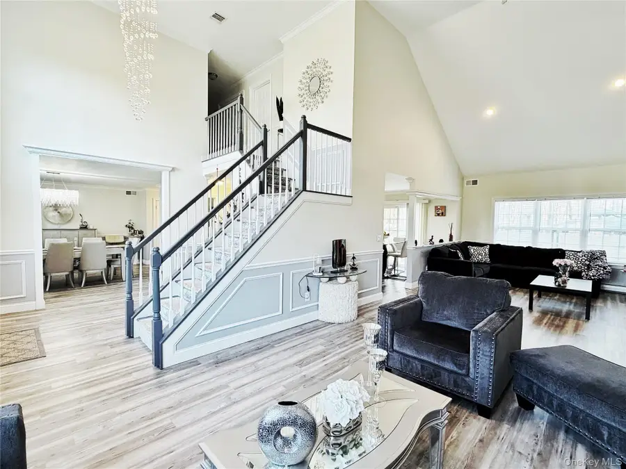 180 Country Road, Medford, NY 11763 - #3