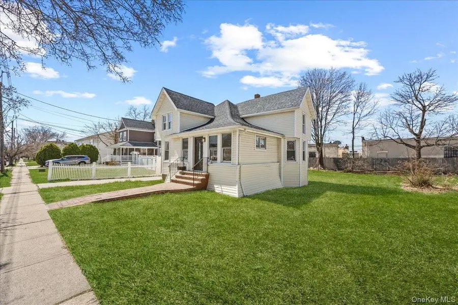 62 Westend Avenue, Freeport, NY 11520 - #2