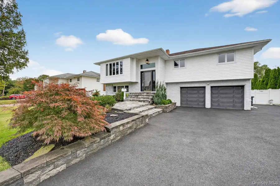 12 Farmstead Road, Commack, NY 11725 - #2