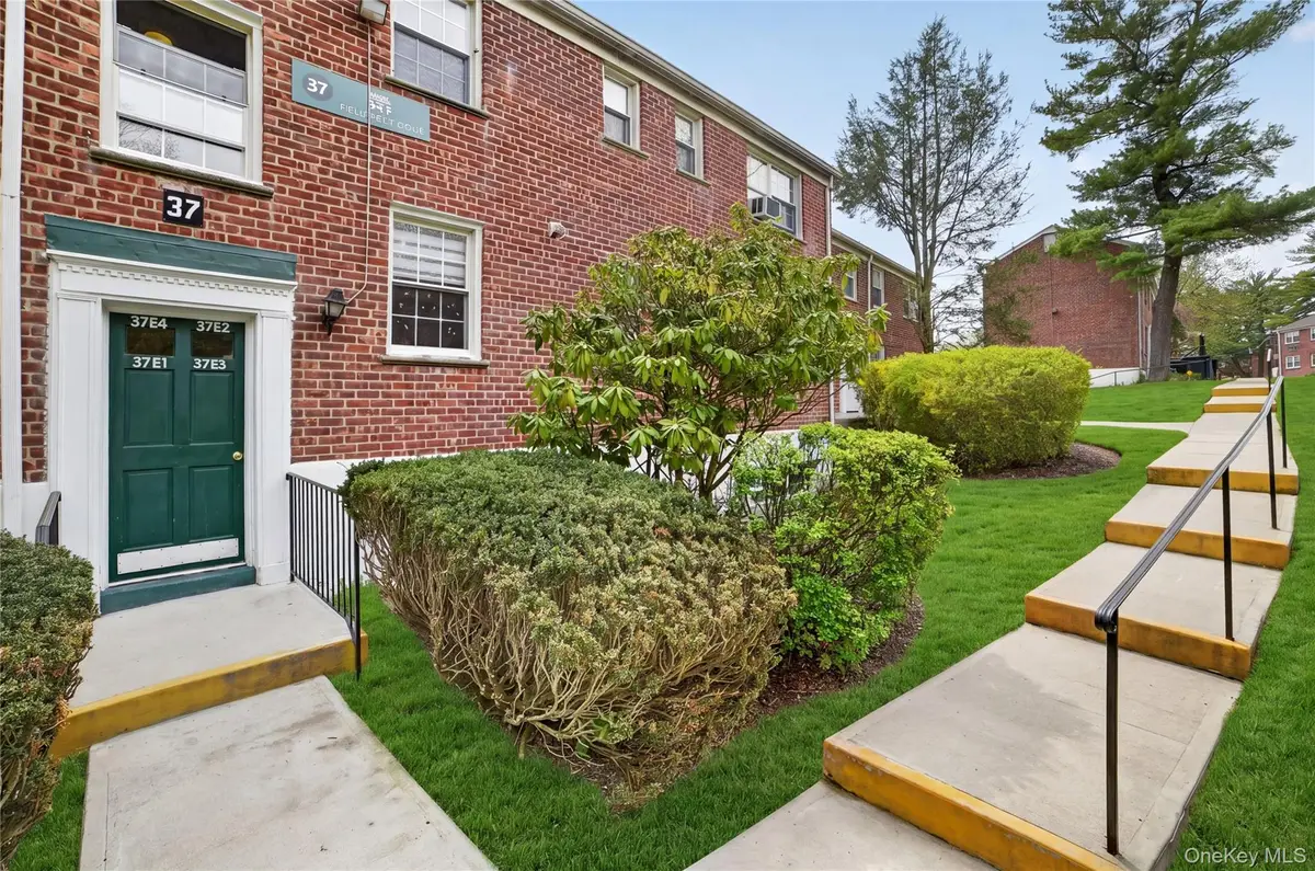 37 Fieldstone Drive #E4, Hartsdale, NY 10530 - #1