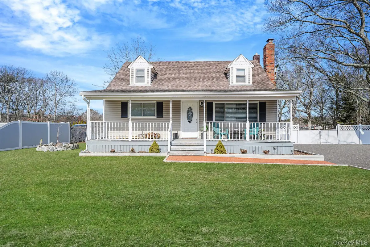67 Pentmoor Drive, Mastic, NY 11950 - #1