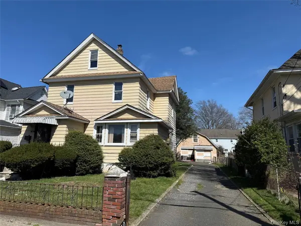 50 Charles Street, Roosevelt, NY 11575