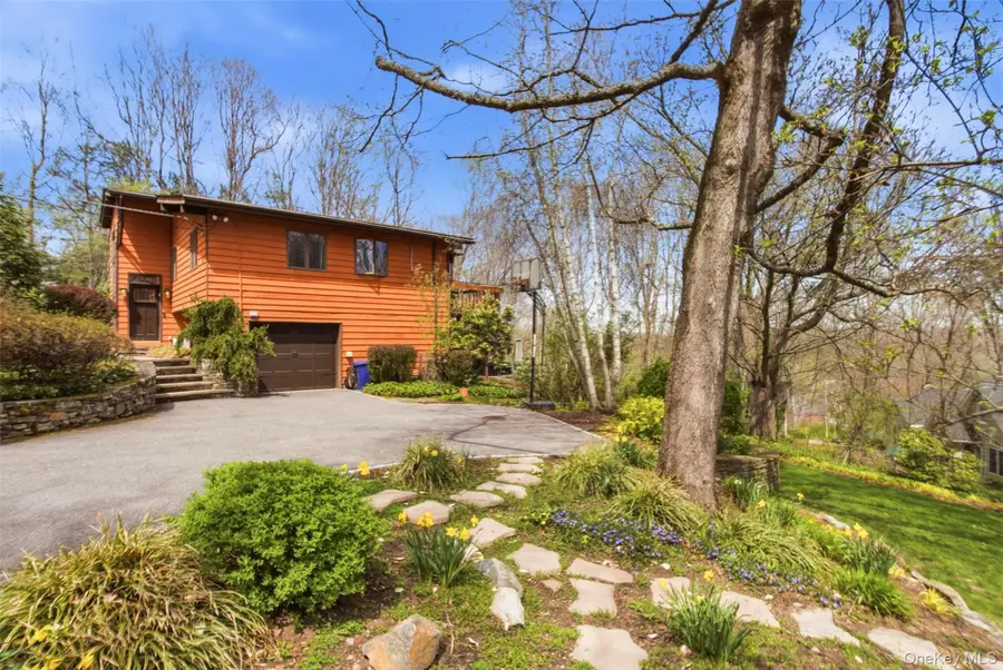 67 Entrance Way, Purdys, NY 10578 - #2
