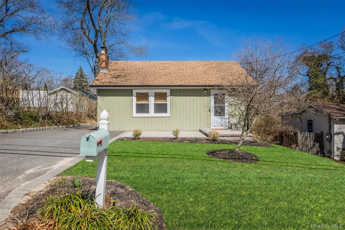 47 Queen Drive, Sound Beach, NY 11789 - #1