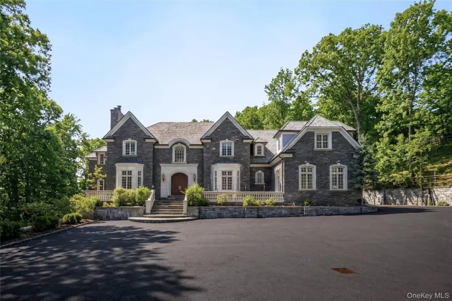 3 Vincent Lane, Armonk, NY 10504 - #2