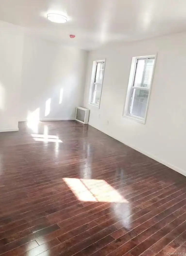 102-03 Jamaica Avenue, Richmond Hill, NY 11418 - #3