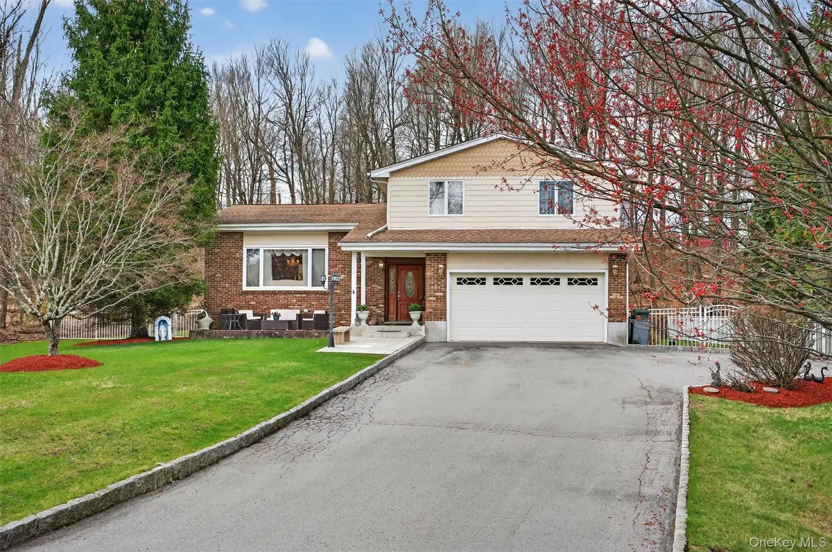 449 W Mombasha Road, Monroe, NY 10950 - #1