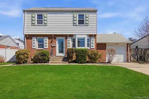 2295 3rd Street, East Meadow, NY 11554