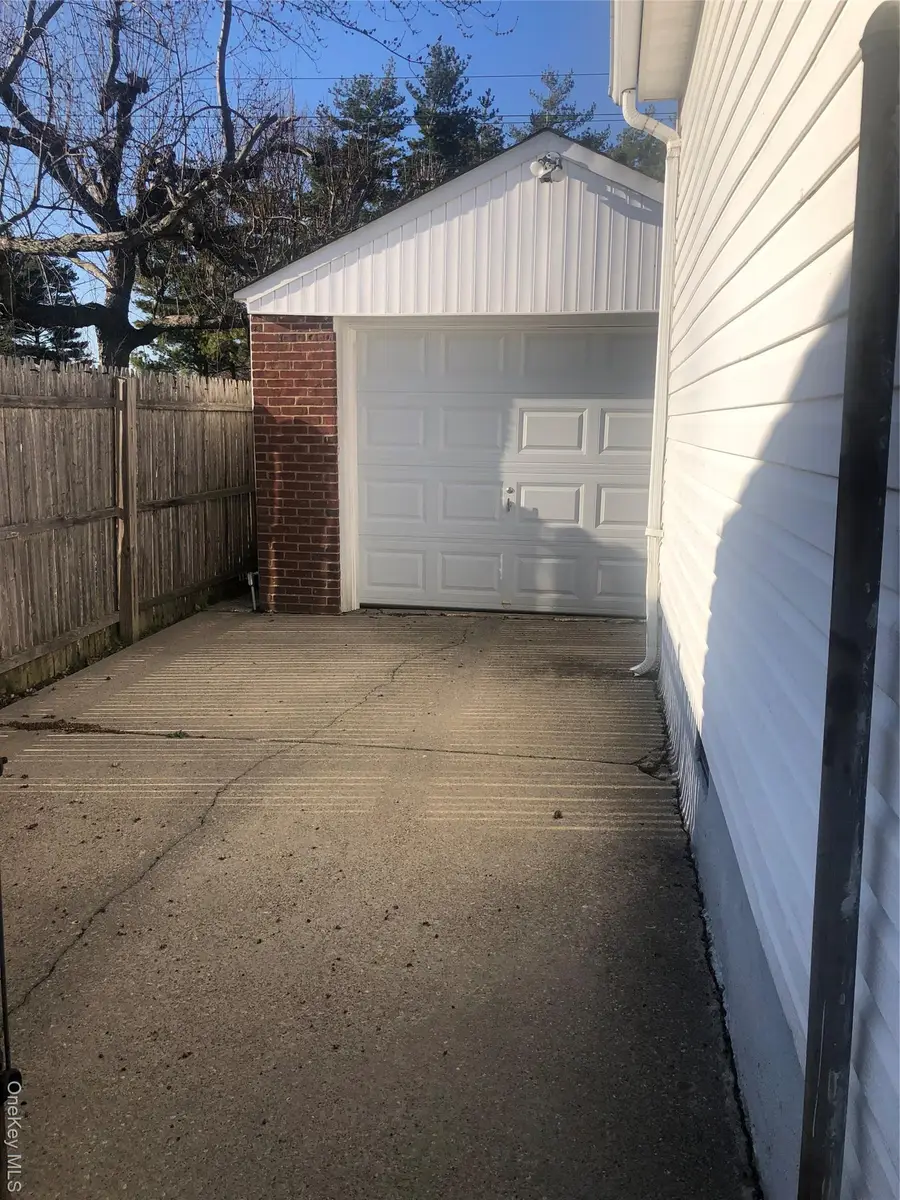 70 Martin Road N, Bethpage, NY 11714 - #3