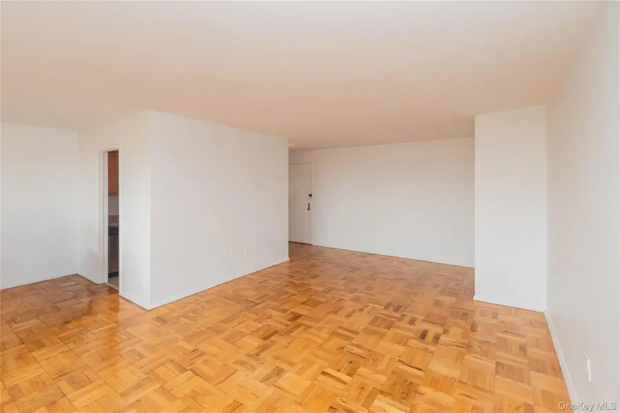 1841 Central Park Avenue #10P, Yonkers, NY 10710 - #3