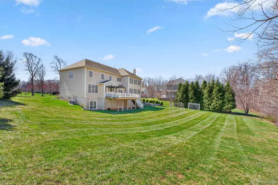 2 Holly Crescent, Hopewell Junction, NY 12533 - #2