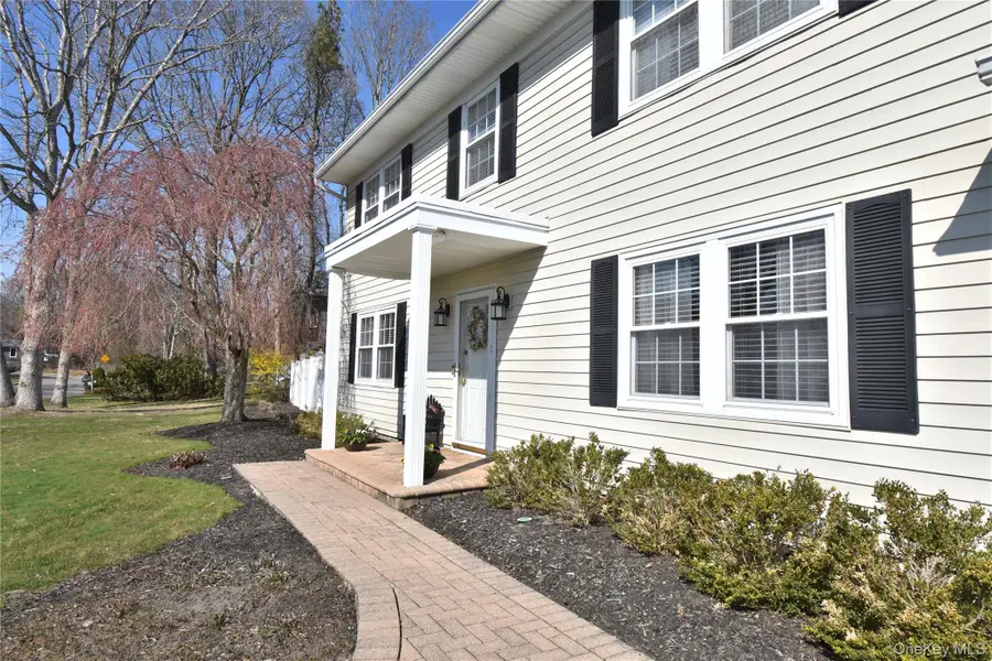 29 Loebel Street, Selden, NY 11784 - #3